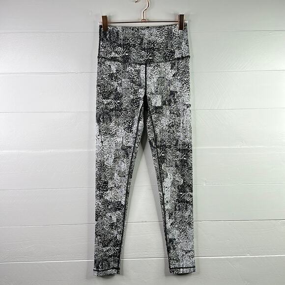 ZELLA Black White Jacquard Active‎ Gym Workout Leggings Size XS - Picture 1 of 8